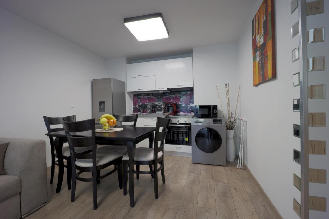 Apartments Relax 3&4 Varna Exterior photo