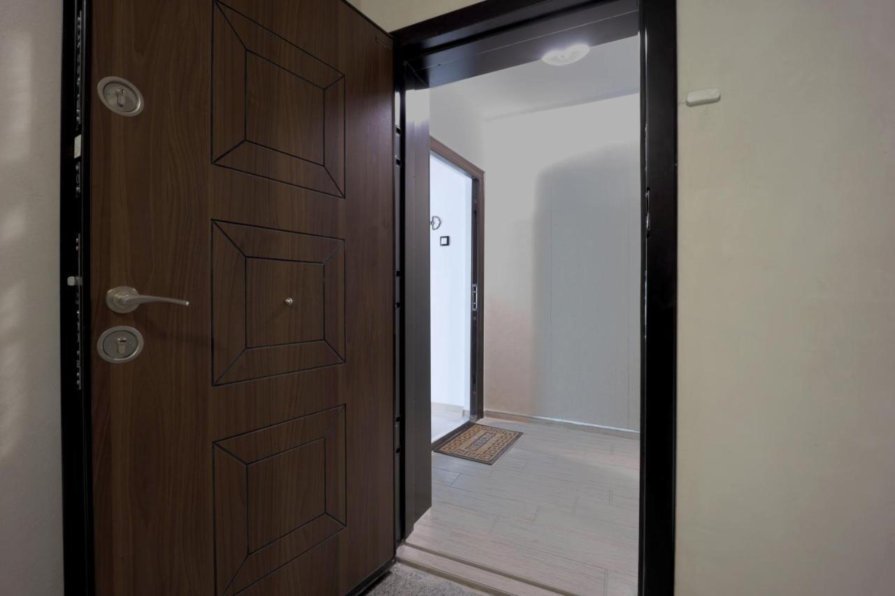 Apartments Relax 3&4 Varna Exterior photo